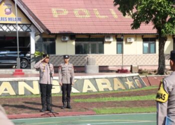 Jaga Marwah Institusi Polri, Kapolres Melawi Tegaskan Tidak Ada Toleransi Terhadap Personil Yang Melanggar Peraturan 21