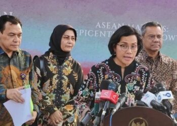 Presiden Jokowi Umumkan Kenaikan Gaji ASN pada 16 Agustus 2023 21