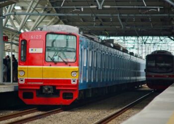 Pengguna Commuter Line Capai 1,73 Juta Orang saat Libur Idul Adha 21