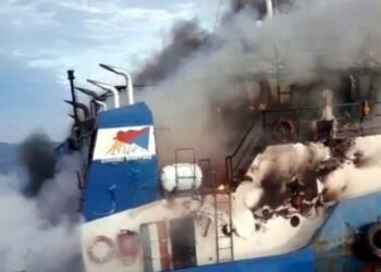 Polisi Investigasi Peristiwa Terbakarnya Kapal Tugboat Batu Bara di Banyuasin 1