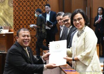 Menkeu Sri Mulyani Hadiri Rapat Paripurna DPR, Bahas RAPBN 2024 dan Rencana Kerja Pemerintah 19