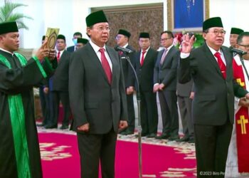 Presiden Jokowi Lantik Djan Faridz dan Gandi Sulistiyanto Sebagai Wantimpres 21