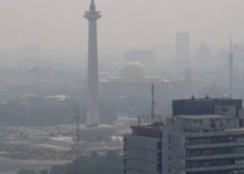 Peringkat 1 Terburuk di Dunia Kualitas Udara Jakarta Pagi Ini 18