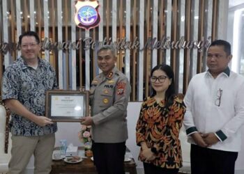 Polda Sulut Terima Penghargaan Pemberantasan Tindak Pidana Perdagangan Orang dari YKYU 20