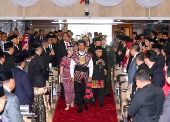 Presiden Jokowi Tekankan Pentingnya Seorang Pemimpin Miliki Keberanian Mengambil Keputusan Yang Sulit 13