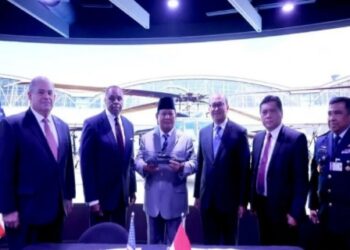 Bersama Menhan Perwakilan PT. Dirgantara Indonesia, RI Siap Rakit 24 Helikopter Black Hawk dari AS 16