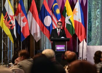 Indonesia Komitmen Lakukan Dekarbonisasi dan Dorong Pembiayaan Kreatif Sektor Transportasi 21