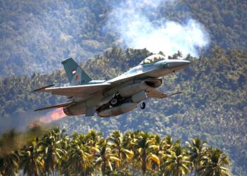 Hari Keempat Latihan di Lanud Sam Ratulangi, F-16 TNI AU dan F-35 RAAF Berlatih DACM 16