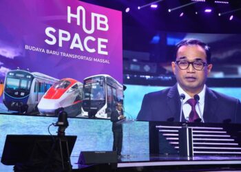 Menhub Ajak Masyarakat Membangun Budaya Baru Melalui Transportasi Massal 19