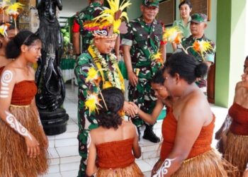 Panglima TNI : Prajurit TNI Harus Loyal Kepada Atasan, Sesama dan Bawahan 19