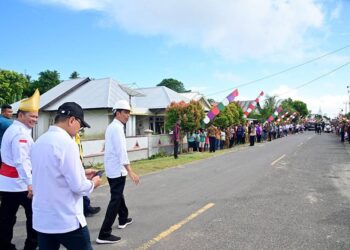 Perlancar Urusan Logistik dan Konektivitas, Presiden Jokowi Tinjau Langsung Jalan Lingkar Talaud 21