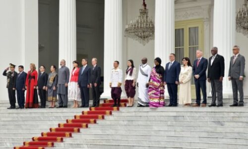 Pandangan Para Duta Besar dalam Penguatan Hubungan Diplomatik dengan Indonesia 4