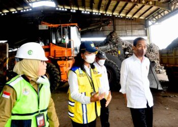 Kunjungi TPST RDF Cilacap, Presiden Cek Proses Pengolahan Sampah 17