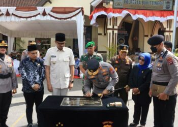Usai Dibangun, Kapolda Sumbar Resmikan Rumah Dinas Tri Arga Polresta Bukittinggi 21