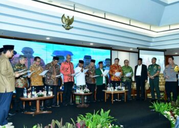 Panglima TNI Hadiri Deklarasi Pemilu Damai Lintas Ormas dan Lintas Agama 21