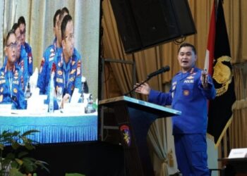 Kabaharkam Polri Buka Langsung Rakernis Polairud Tahun Anggaran 2024 di Batam 19