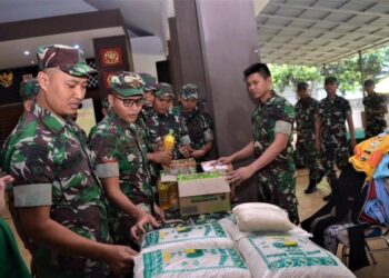 Dalam Rangka Menyambut Hari Raya Idul Fitri 1445 H, Brigif 9 Kostrad Gelar Bazar Murah 17