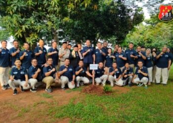 PT. SAMATOR Buka Puasa Bersama Anak- Anak Panti Asuhan Dan Penanaman Lima Puluh Pohon Philodendron/Memelong Di Taman Wadug Ria Rio Pulomas Jakarta Timur 21