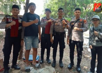 Polres Metro Jaya Jumat Berkah Bagikan 100 Bungkus Nasi Kota Pada Anak Jalanan 20