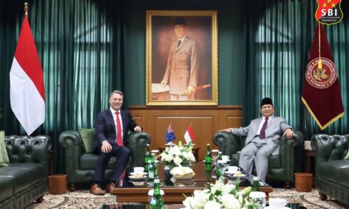 Menhan Prabowo Tanda Tangani Perjanjian Kerja Sama Pertahanan RI-Australia di Akmil Magelang 2