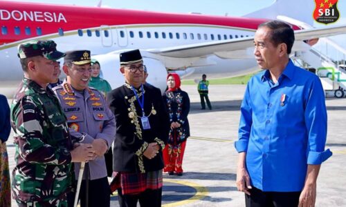 090901 Panglima TNI Dampingi Presiden RI Buka MTQ Nasional Ke-XXX Tahun 2024 5