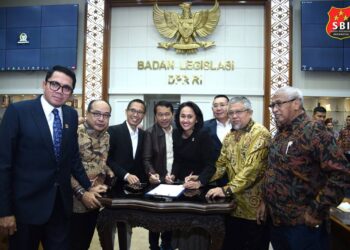 Sembilan Perubahan Penting dalam Regulasi Imigrasi Indonesia yang Disetujui Baleg 17