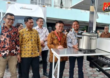 INH Hadiahi Dinsos Mobil Dapur Umum dan Logistik, Luqman: Langsung Digunakan untuk Korban Bencana di Pamijahan 1