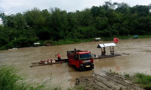 Kabiro SBI dan GMOCT Soroti Tambang Pasir Ilegal di Sungai Cisanggarung, Kuningan 7