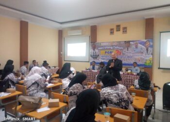 KORWIL PGRI CILIMUS Gelar Sosialisasi Hukum Menuju UU Profesi PGRI & Libatkan Segenap Pengurus PGRI Dan K3S Di Kecamatan Cilimus Kabupaten Kuningan Jawabarat 1