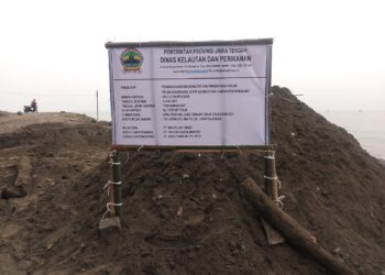 Warga Sambut Gembira, Gubernur Jateng Penuhi Janji Politik Bangun Breakwater di Pesisir Asemdoyong, Pemalang 2