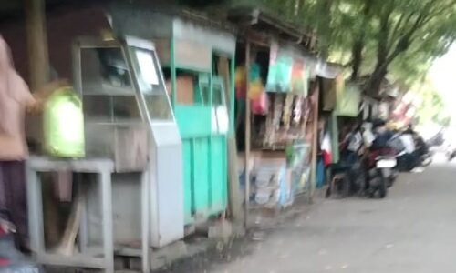Lapak Bangunan Liar Jl. STS Sunter Agung Menutupi Saluran, Bikin Kumuh.. 7