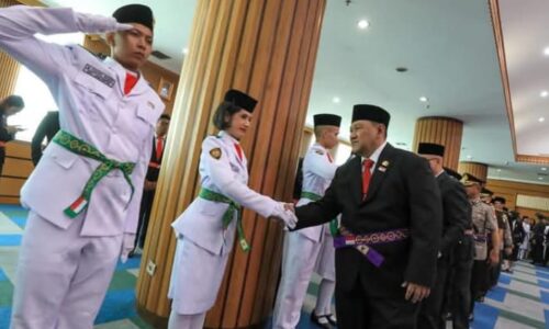 H.Juaini Wakil Walikota Jakut Pimpin Upacara HUT Kemerdekaan RI ke-80 2