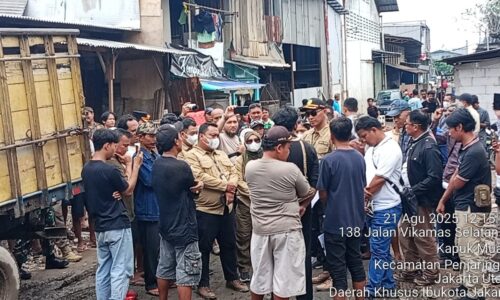 Warga Kapuk Muara Pertanyakan Kegiatan Constatering PN Jakut, BPN Pilih Tinggalkan Lokasi 3