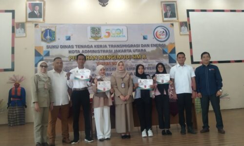 Sudin Nakertransgi Jakut Gelar Pelatihan Mengemudi Angkatan II, Dekot Hadir Berikan Apresiasi 2