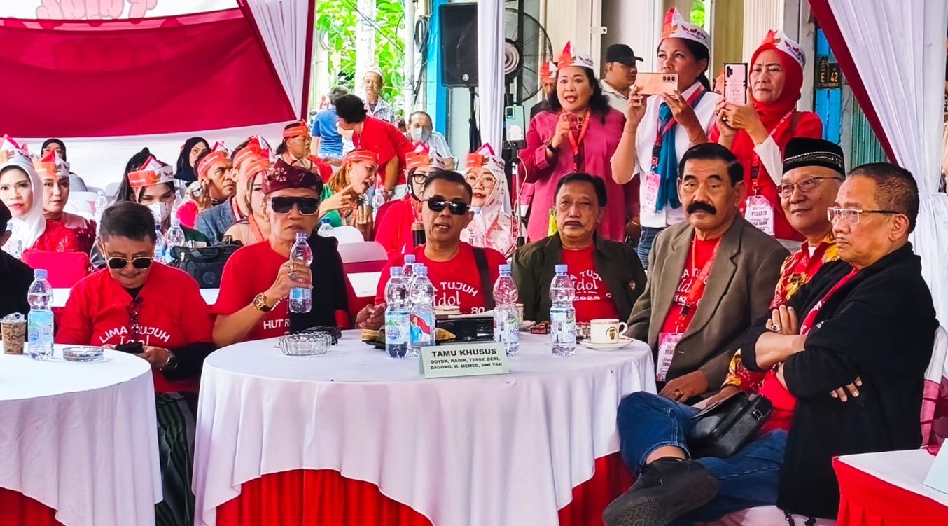 Brigjen Pol (Purn) Siswadi Selenggarakan Acara 57 Idol 2 Brigjen Pol (Purn) Siswadi Selenggarakan Acara 57 Idol 2