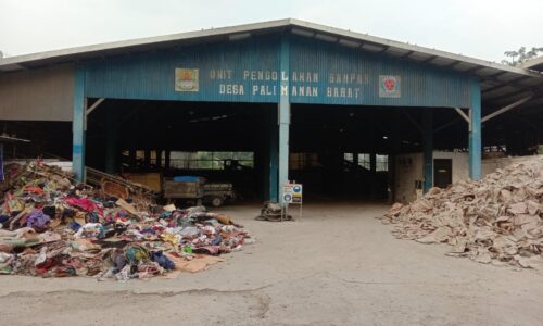 Warga Cirebon Kecam Dugaan Pencemaran Lingkungan oleh PT Indocement 4