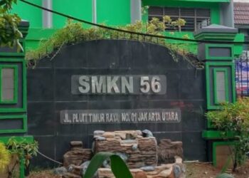 Kenang Hari Pahlawan: Warga Sekolah SMK 56 Pluit Siap Turun Jalan Ramaikan Fun Walk PWI Jakarta Utara 21