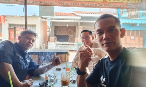WhatsApp Image 2025-10-03 at 12.45.33_a432eeb9 Dua Desa Tak Pernah Terima Kompensasi, Saeful Yunus SE., MM. Kecam Pernyataan Hoaks dari Oknum PT Indocement 2