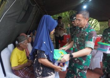 TNI Perkuat Kemanunggalan dengan Rakyat Melalui Pembangunan Jembatan Garuda dan Program Gentengisasi 20
