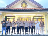 Tasyakuran dan Pelepasan Purnabakti Ipda Toto Sumanto, Kapolsek Cibingbin AKP Afriando Tri Kusdarmanto Sampaikan Apresiasi Mendalam 15