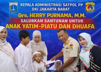 Kepala Administrasi Satpol PP DKI Jakarta Barat Drs. Herry Purnama, M.M. Salurkan Santunan untuk Anak Yatim-Piatu dan Dhuafa 21