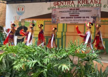 Peringati Hardiknas 2026, SDN Sungai Bambu 03 Gelar Rangkaian Acara Lomba, Karnaval dan Pementasan Kesenian 18