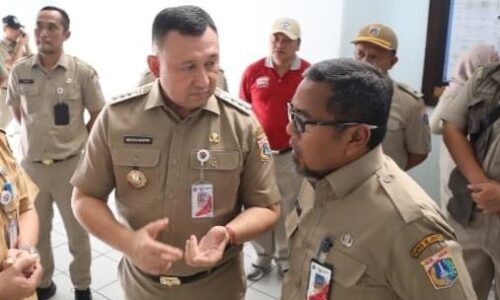 Kasudin SDA Jakut: Pedagang Tanaman Hias Samping JIS Bakal Ganggu Pemeliharaan Saluran 6