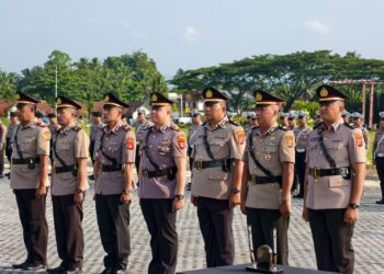 Pucuk Pimpinan Satuan dan Polsek Berganti, Kapolres Pangandaran Pimpin Sertijab Strategis 20