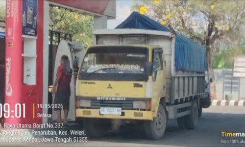 SPBU 44.513.23 Penaruban Weleri Diduga Bandel Masih Layani Pengangsu Solar, Warga Desak Polisi dan Pertamina Segera Turun 10