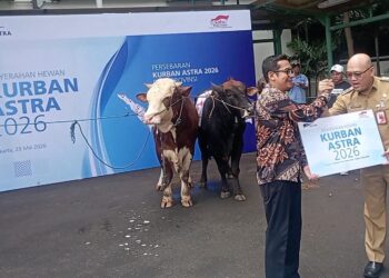 Pemkot Jakut Terima Bantuan Hewan Kurban 𝗔𝘀𝘁𝗿𝗮 𝗚𝗿𝗼𝘂𝗽 16