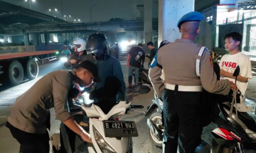 ‎Tingkatkan Patroli, Polsek Pademangan Amankan Dua Terduga Pelaku Narkotika  6