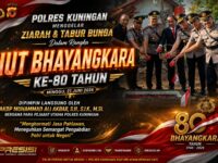Jelang HUT Bhayangkara ke-80, Kapolres Kuningan Pimpin Ziarah dan Tabur Bunga, Teguhkan Semangat Pengabdian Polri untuk Negeri 11