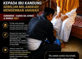 Gunawan, Kabiro SBI Jember Sekaligus Warga PSHT, Mohon Doa Restu kepada Ibu Kandung Sebelum Melanjutkan Pengabdian 17