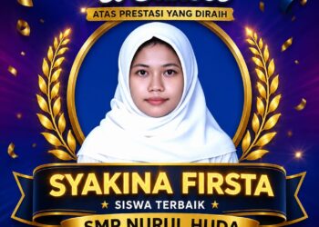 Syakina Firsta Raih Penghargaan Siswa Terbaik pada Acara Pelepasan dan Perpisahan SMP Nurul Huda 18